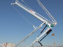 Cattaneo CM221A Zimmererkran Dachdeckerkran