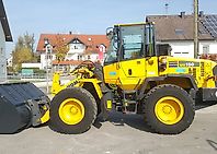 Komatsu WA 150 Komatsu WA 150