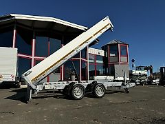 Eduard Anhänger 3000 kg Kipper 3518 Dreiseitenkipper E-Pumpe